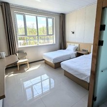 奇台栖迟里里农家院