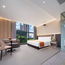 晏居酒店(长沙高铁南站国际会展中心店)