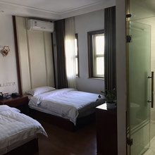 桂康园商务宾馆(武汉华中科技大学军山校区店)