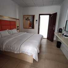 中山顶好客栈