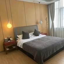 吉隆云舍酒店