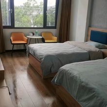 龙陵恒丰酒店