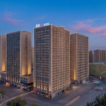 雅澜SEL·高空酒店(五里营地铁站店)