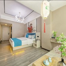 华裕精品公寓(东莞清溪铁松路店)