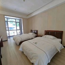保康尧治河康养中心民宿