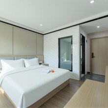 思尚公寓(广州南沙万顷沙地铁站店)