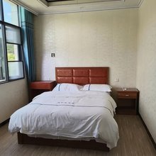 纳雍溪河缘宾馆