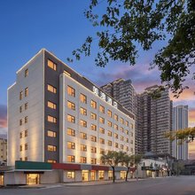 美澳酒店(济南大明湖趵突泉店)