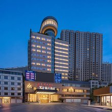 维拉图金都大酒店(南部县店)