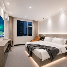 吉光酒店(重庆解放碑洪崖洞店)
