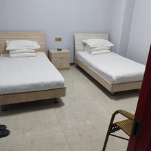 龙兴宾馆