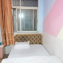 阳光公寓(广州天河客运站长湴地铁站店)