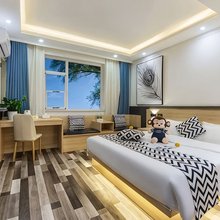 遇见精品酒店(高新数码港正弘汇店)
