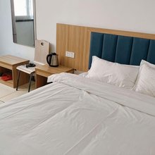 花清香民宿(沙门地铁站店)
