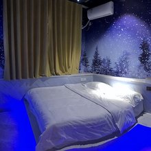 商洛七悦影院酒店