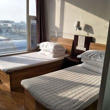 三河元通宾馆