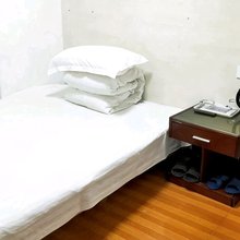 海豪旅馆(南京火车站红山动物园店)