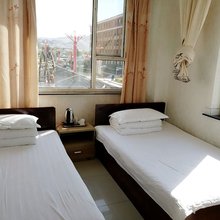 临江东嘉时尚旅馆