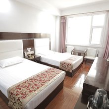 河曲鸣三省商务酒店