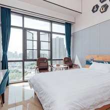 邦朋·轻奢公寓(南昌西湖万达大悦城店)