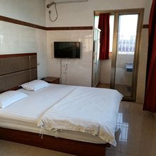 中山鸿辉商务住宿(坦洲十四村店)