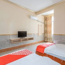 芳翠宾馆(玉林旅游汽车客运站东环小学店)