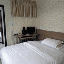 泉锦旅馆(龙岩动车站店)