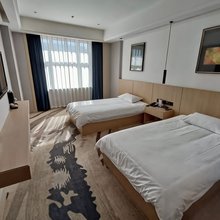 虎林雅荟沐水瑶商务酒店