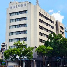 壹涵云端酒店(宜兴市中心蛟桥河步行街店)
