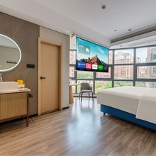怡致酒店(九江站九江学院店)