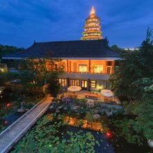 荷堂园里·禅意酒店(临仙阁景区店)