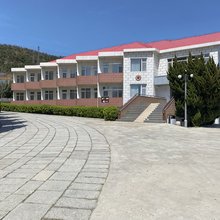 中原油田威海绿岛宾馆(半月湾店)