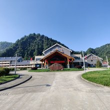 汉中黎坪假日酒店