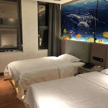 同心酒店(南山前海自贸区荔林地铁站店)