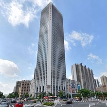凌月伴岛国际公寓(广州昌岗地铁站店)