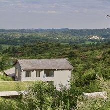 罗山村人陶舍酒店