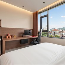 Happy电竞酒店(景德镇中国陶瓷博物馆古窑民俗博览区店)