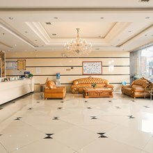 世纪铂豪酒店(荔波广场店)
