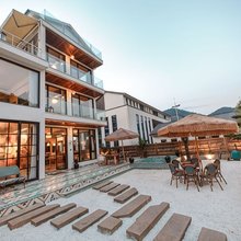 桐庐山中的摩洛哥民宿(心跳乐园店)