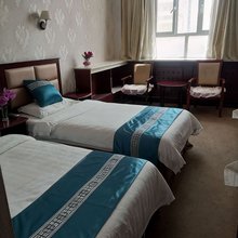 阿图什启东商务宾馆