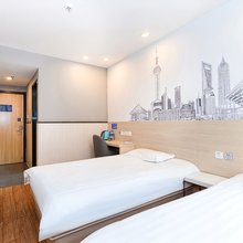 青季酒店MINI(上海莘庄龙之梦店)