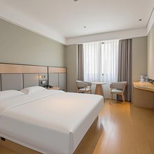 逸郡大酒店(凯里学院高铁南站店)