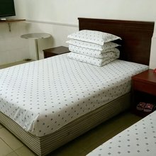 深圳龙华平价住宿