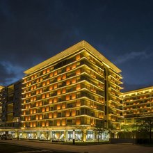 珠海厚朴小栈(创新方紫檀博物馆店)