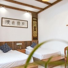 婺源登高山居民宿