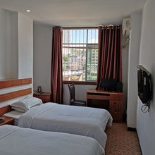 石柱滨河宾馆