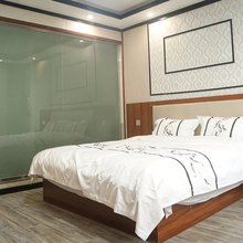 兴义鑫红商务酒店