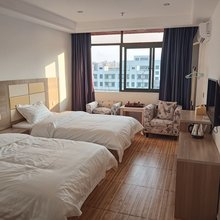 普宁家馨精品公寓
