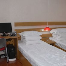 铁岭县馨悦快捷宾馆