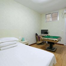 襄阳网吧宾馆(火车站店)